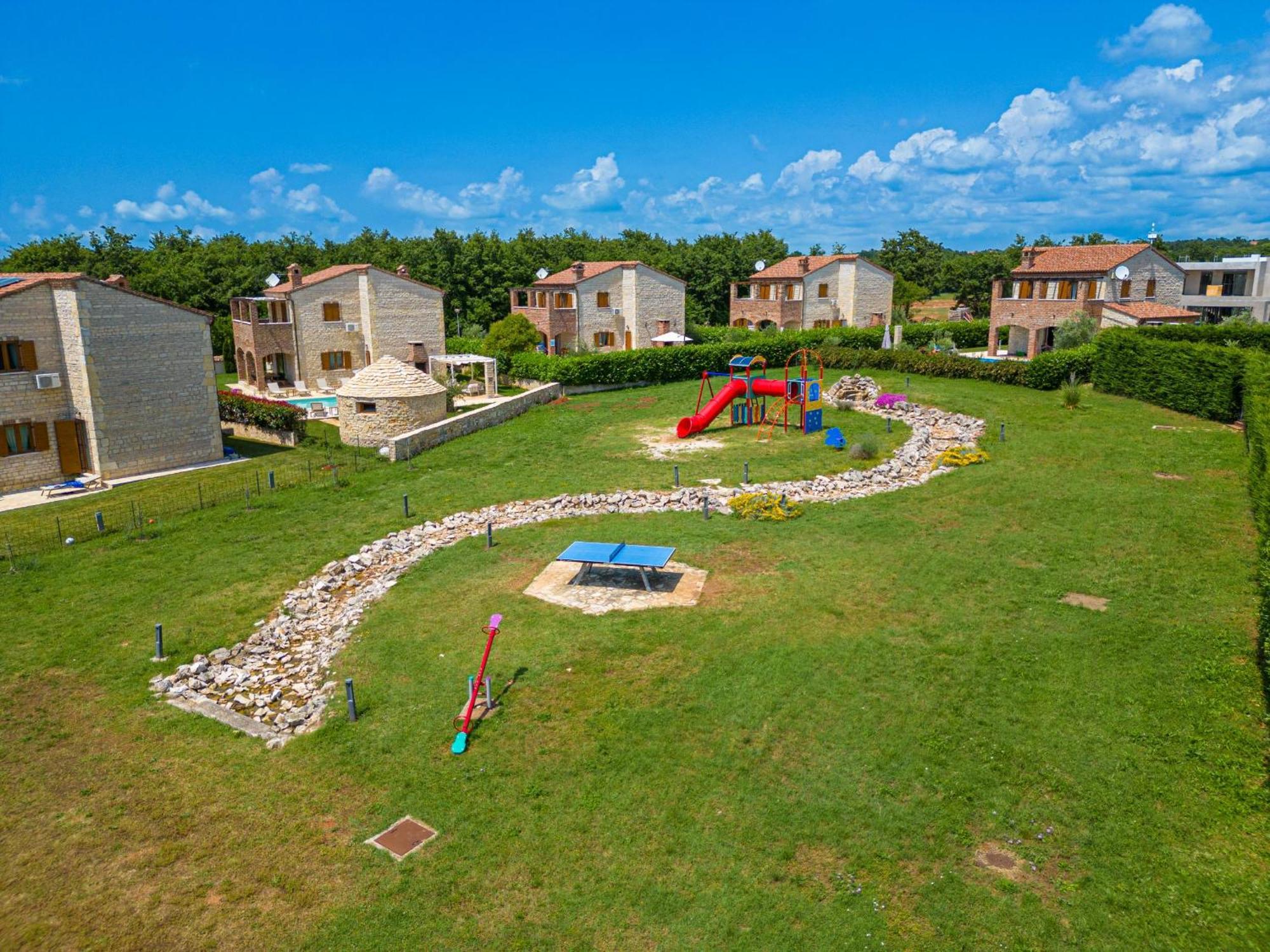 Villa Sonne In Paradis Butkovici  Екстер'єр фото